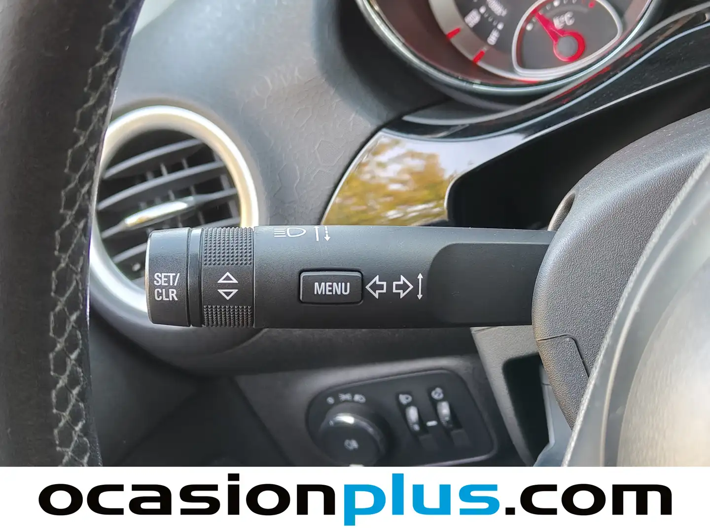 Foto Opel Adam Opel Adam 1.4 XEL Glam (87 CV)