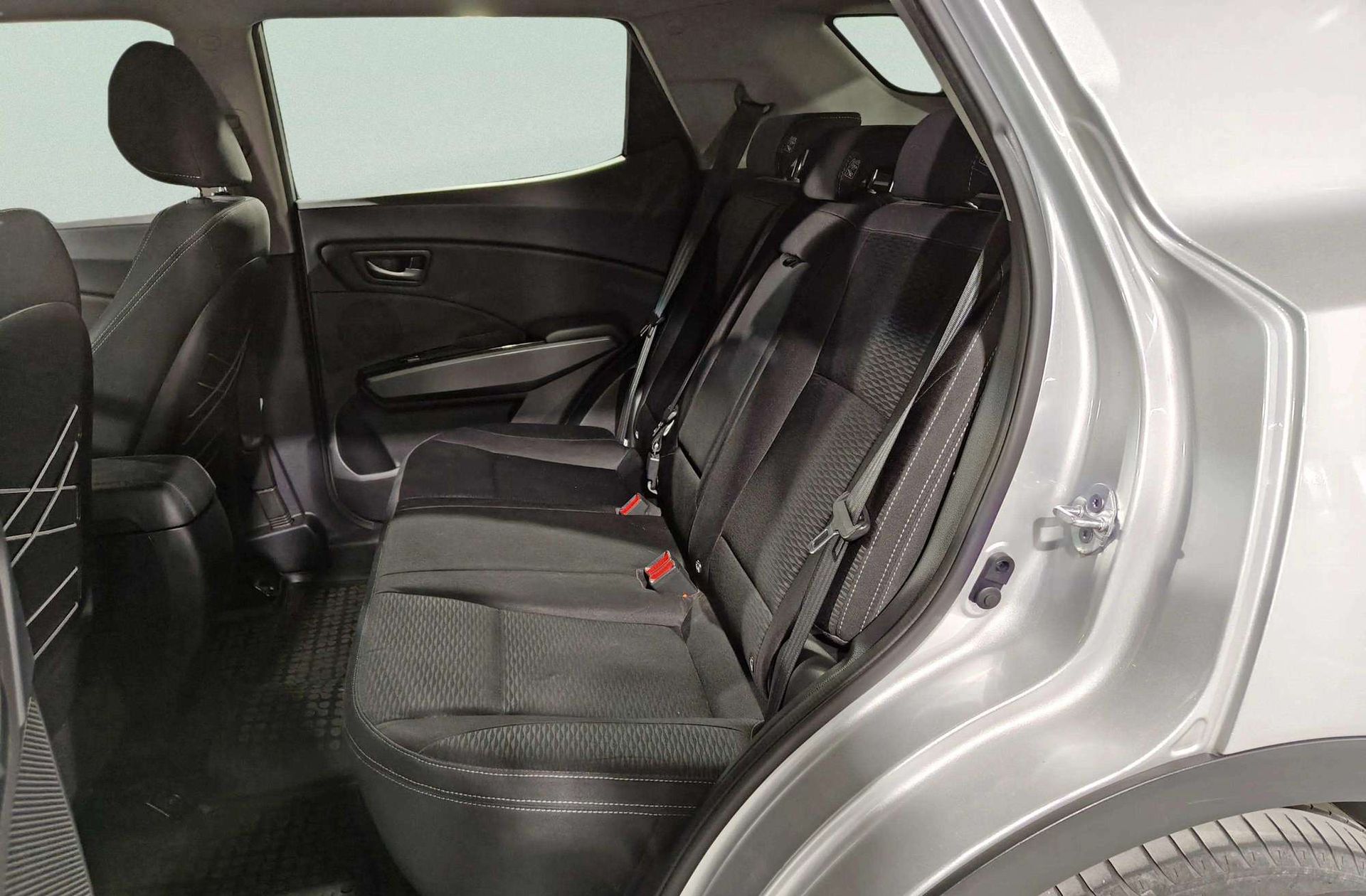 SsangYong XLV D16T Limited - foto 13