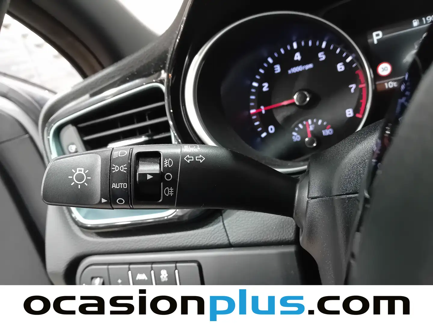 Foto KIA Ceed Tourer Kia Ceed Tourer 1.0 MHEV Style Edition DCT (100 CV)