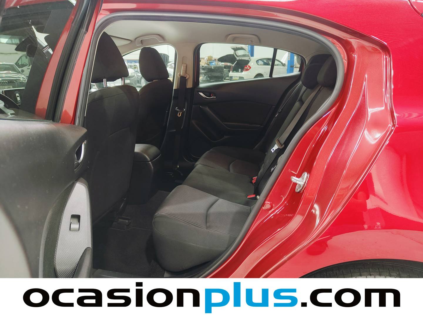 Foto asientos traseros Mazda Mazda3 Mazda Mazda 3 2.0 GE Luxury MT (120 CV)