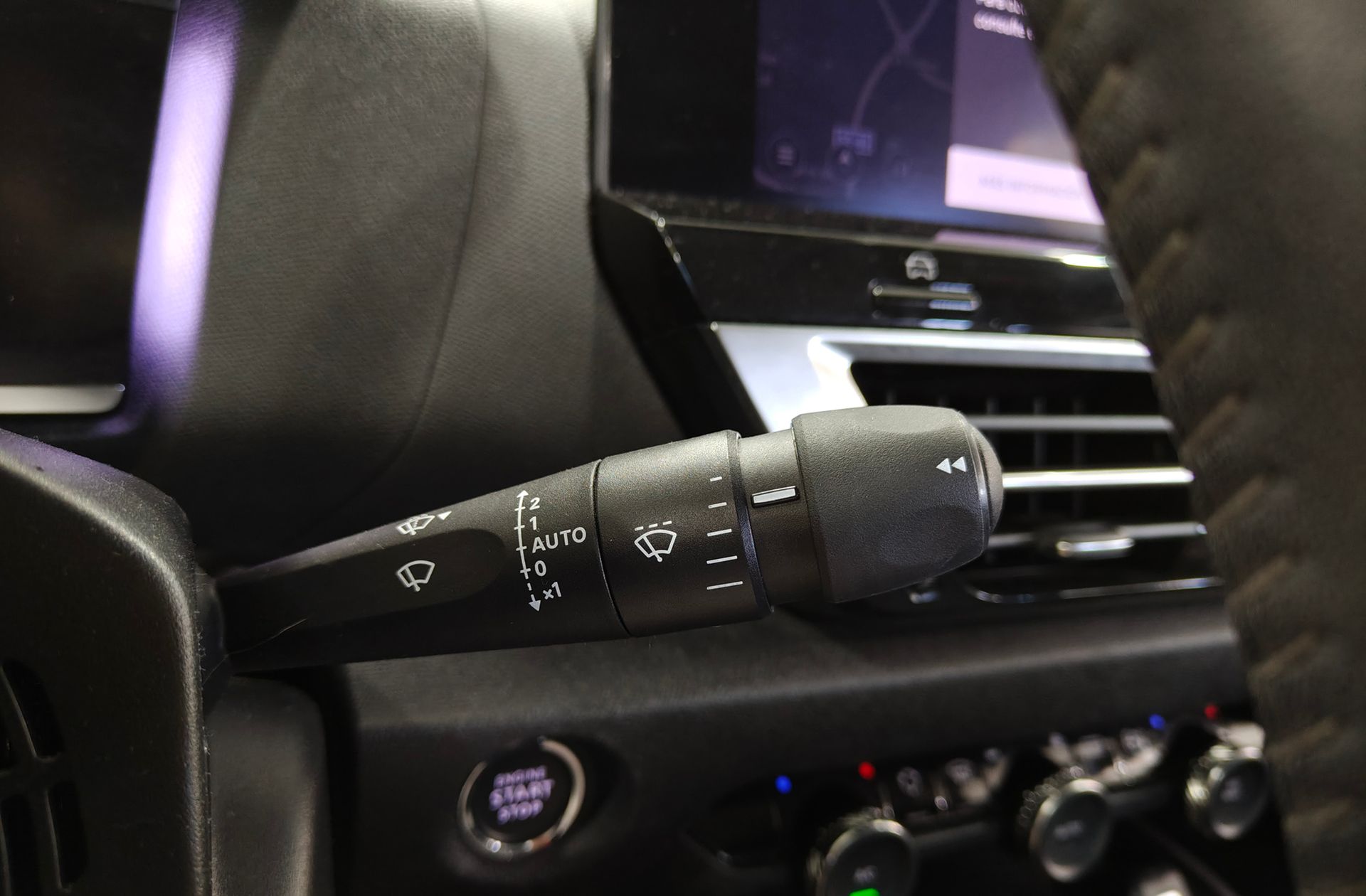 Citroën C4 PureTech 130 Plus - foto 25
