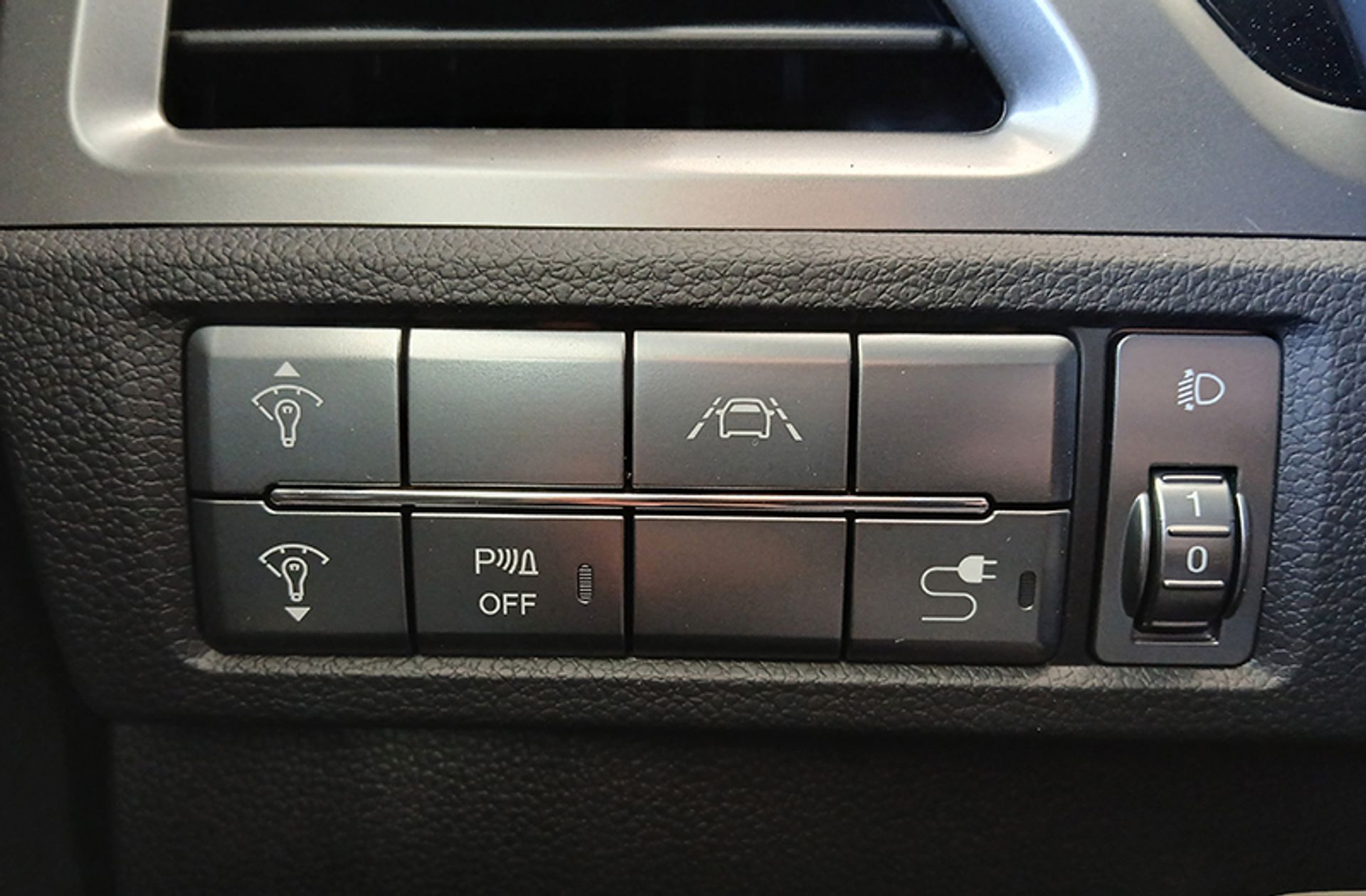 SsangYong Korando G15T Urban - foto 21
