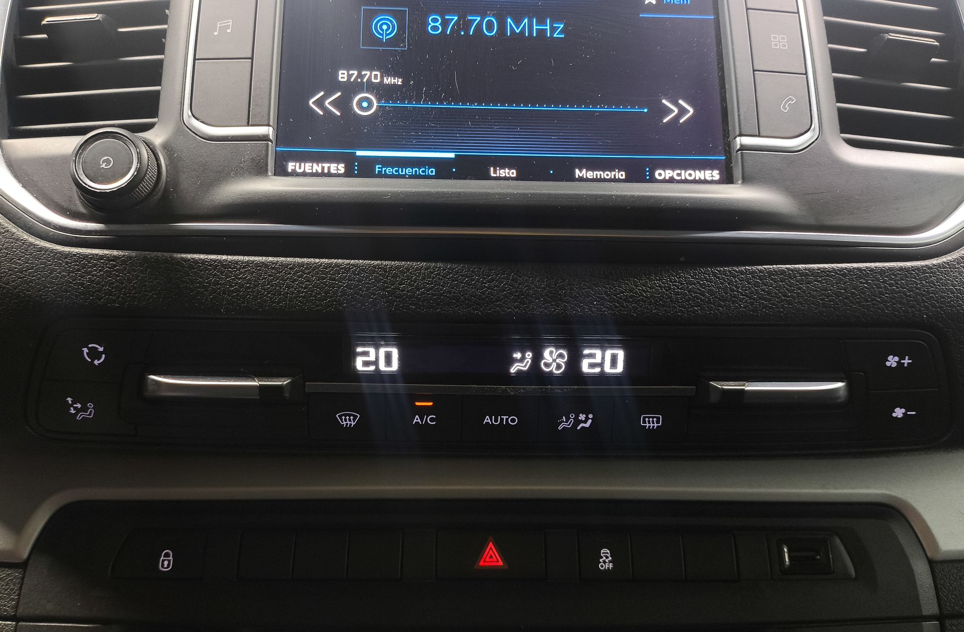 Peugeot Traveller 1.6 BlueHDi Business Standard 9 plazas - foto 28