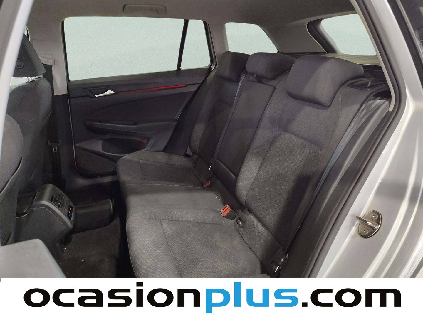 Foto asientos traseros Volkswagen Golf Volkswagen Golf Variant Life 1.0 eTSI (110 CV) DSG