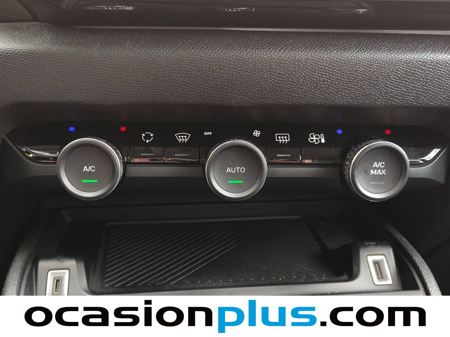 Foto Citroën C4 Citroen C4 PureTech 130 S&S 6v Feel Pack (130 CV)