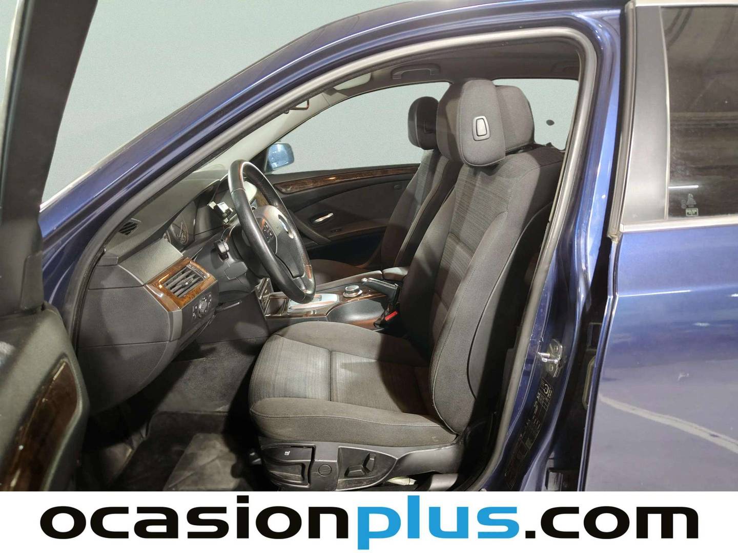 Foto asientos delanteros BMW Serie 5 BMW Serie 5 523i (190 CV)