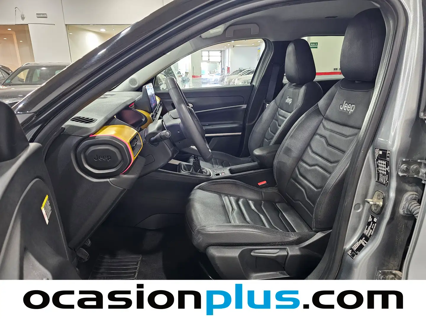 Foto Jeep Avenger Jeep Avenger 1.2 G Summit (100 CV)