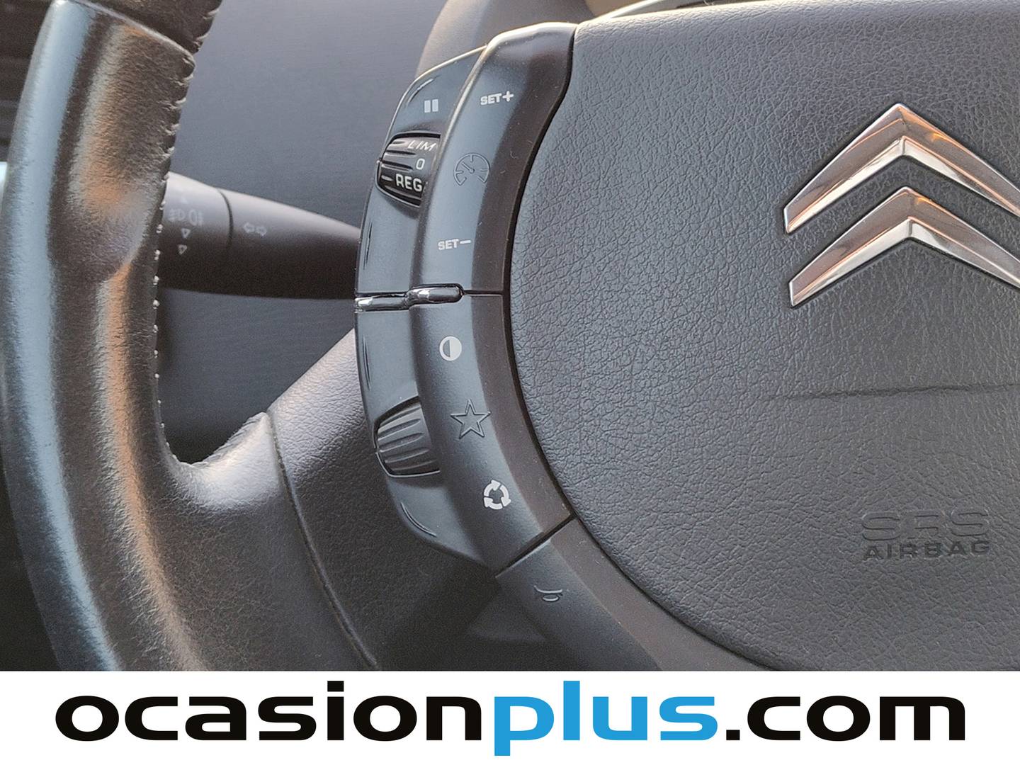 Equipamiento del Citroën C4 Citroen C4 1.6 HDI Coupe VTR Plus (92 CV)