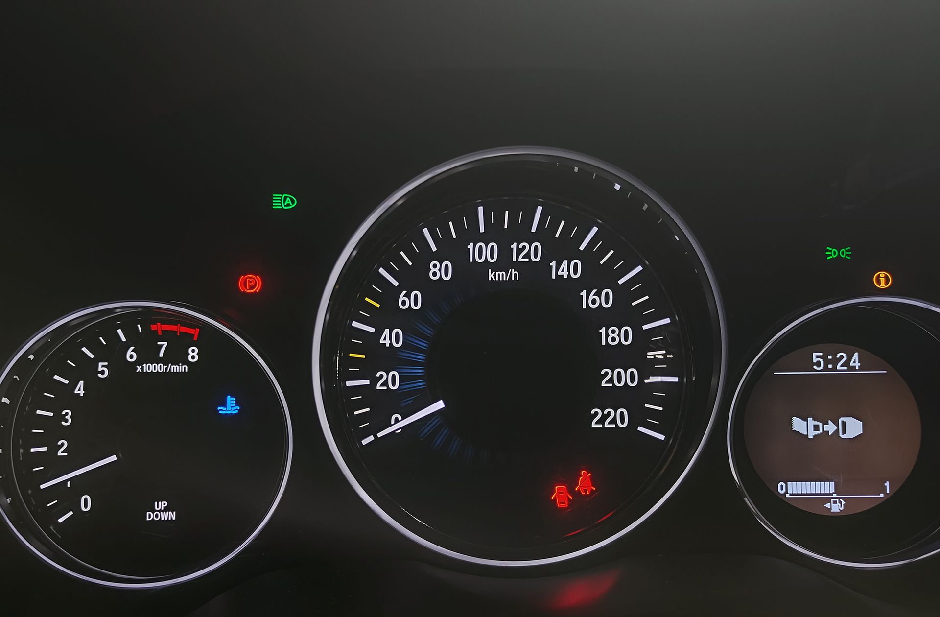 Honda HR-V 1.5 i-VTEC Executive - foto 25