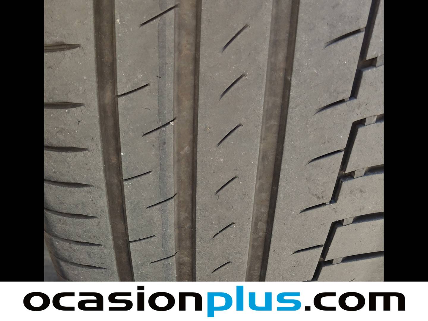 Foto Land Rover Range Rover Velar Land Rover Range Rover Velar D180 R-Dynamic S 4WD Auto (180 CV)