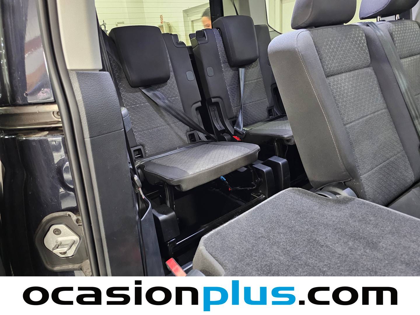 Foto Ford Tourneo Connect Ford Tourneo Connect 2.0 Ecoblue S&S Titanium Auto (122 CV)
