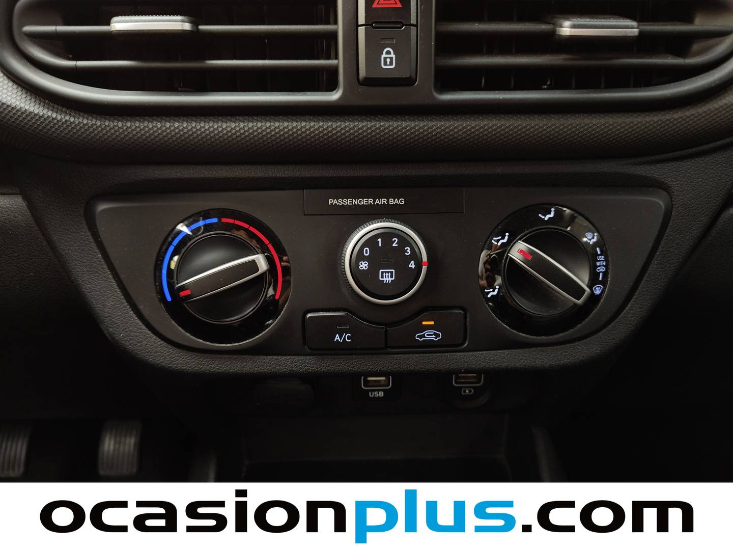 Foto Hyundai i10 Hyundai i10 1.0 Essence (67 CV)