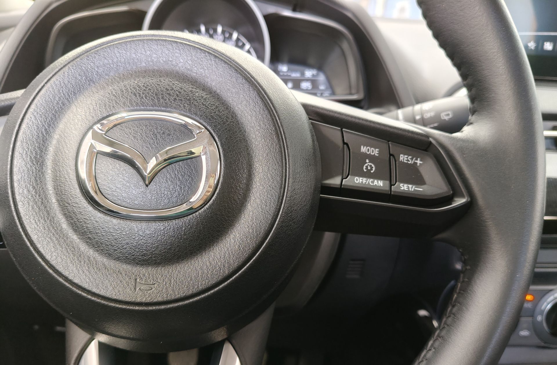 Mazda Mazda2 1.5 GE Origin - foto 24