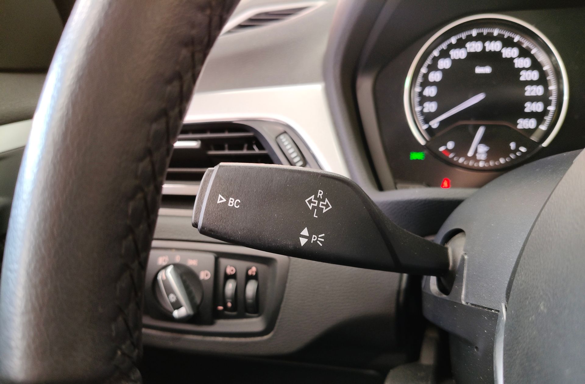 BMW X1 sDrive18i - foto 28