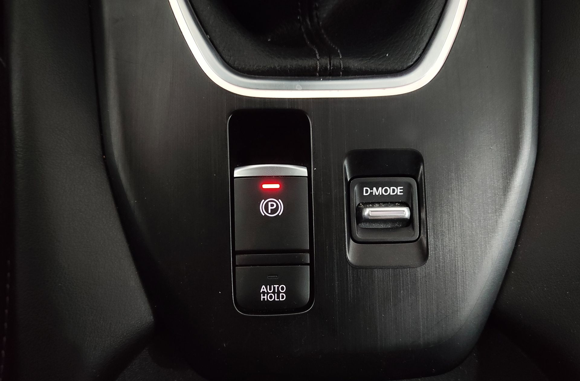 Nissan Qashqai DIG-T 140 mHEV N-Connecta 4x2 - foto 31