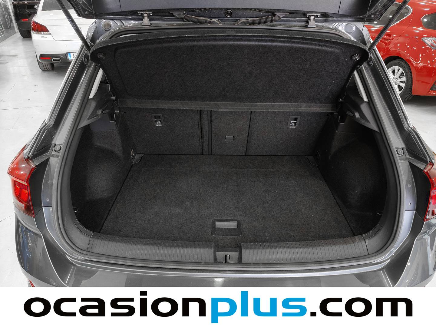 Fotos maletero Volkswagen T-Roc Volkswagen T-Roc Life 1.0 TSI (115 CV)