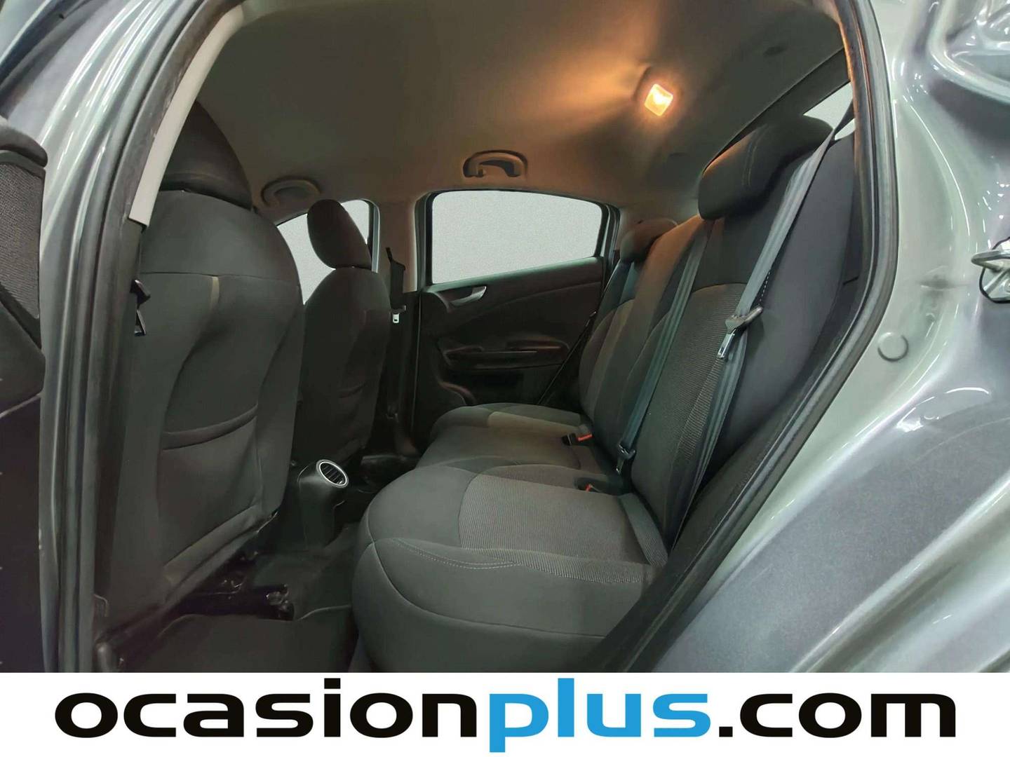 Foto Alfa Romeo Giulietta Alfa Romeo Giulietta 1.6 JTDm Distinctive (105 CV)