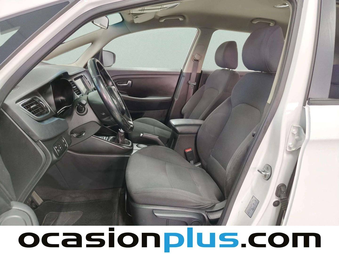 Foto asientos traseros KIA Carens KIA Carens 1.7 CRDi VGT Drive Eco-Dynamics (115 CV) 7 Plazas