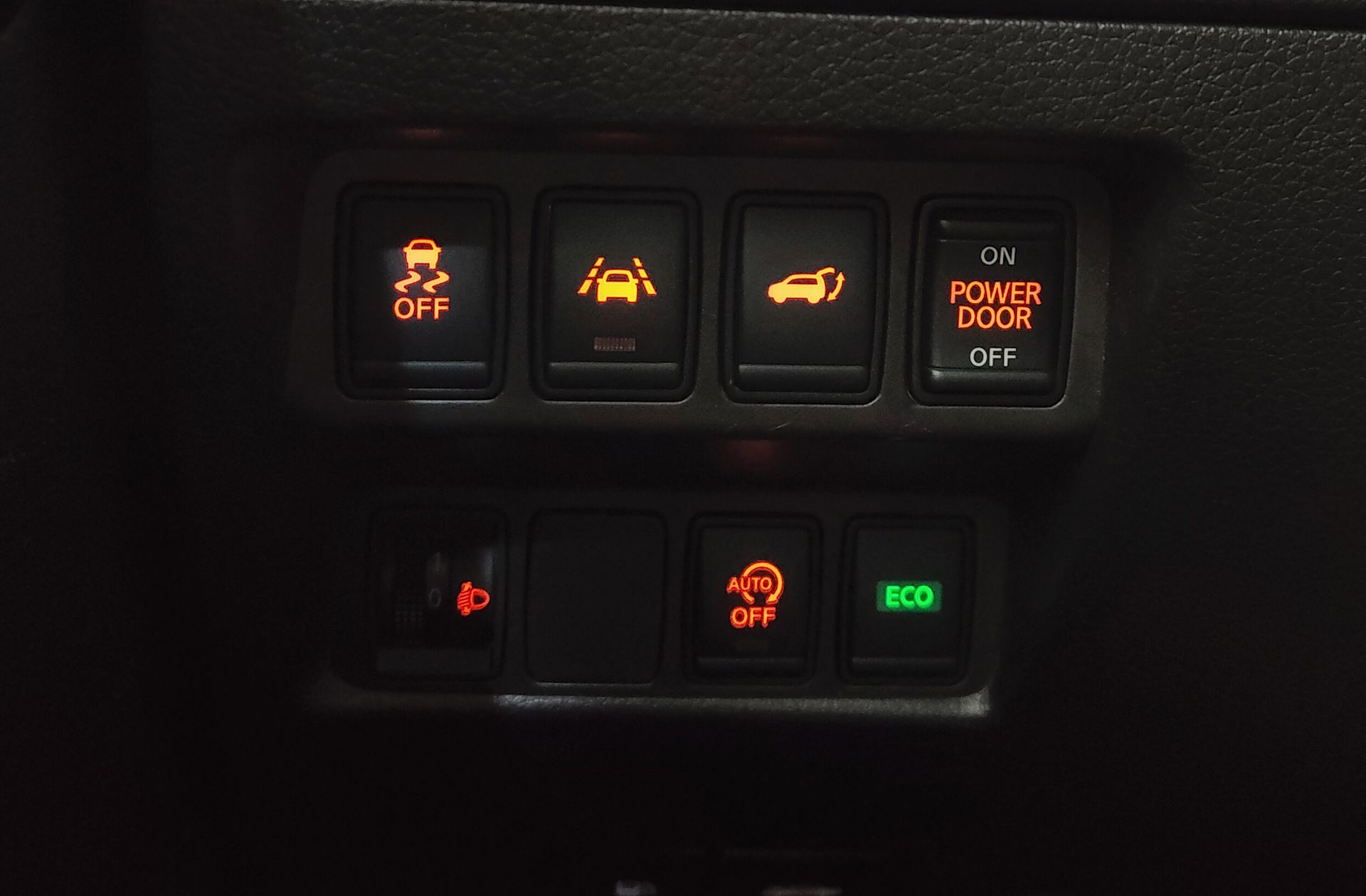 Nissan X-Trail DIG-T 160 N-Connecta 4x2 - foto 23