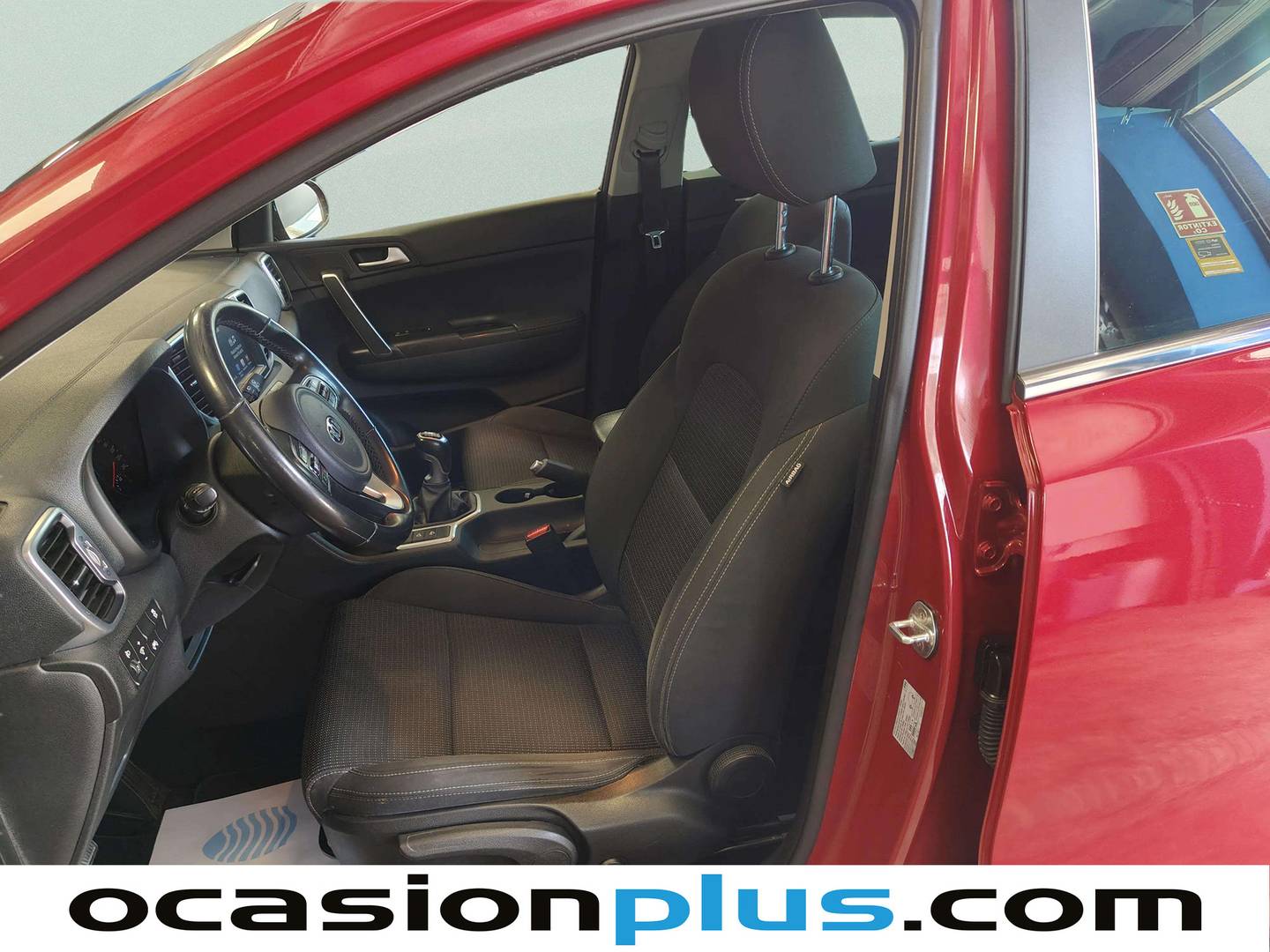 Foto asientos delanteros KIA Sportage KIA Sportage 1.6 GDi x-Tech18 4x2 (132 CV)