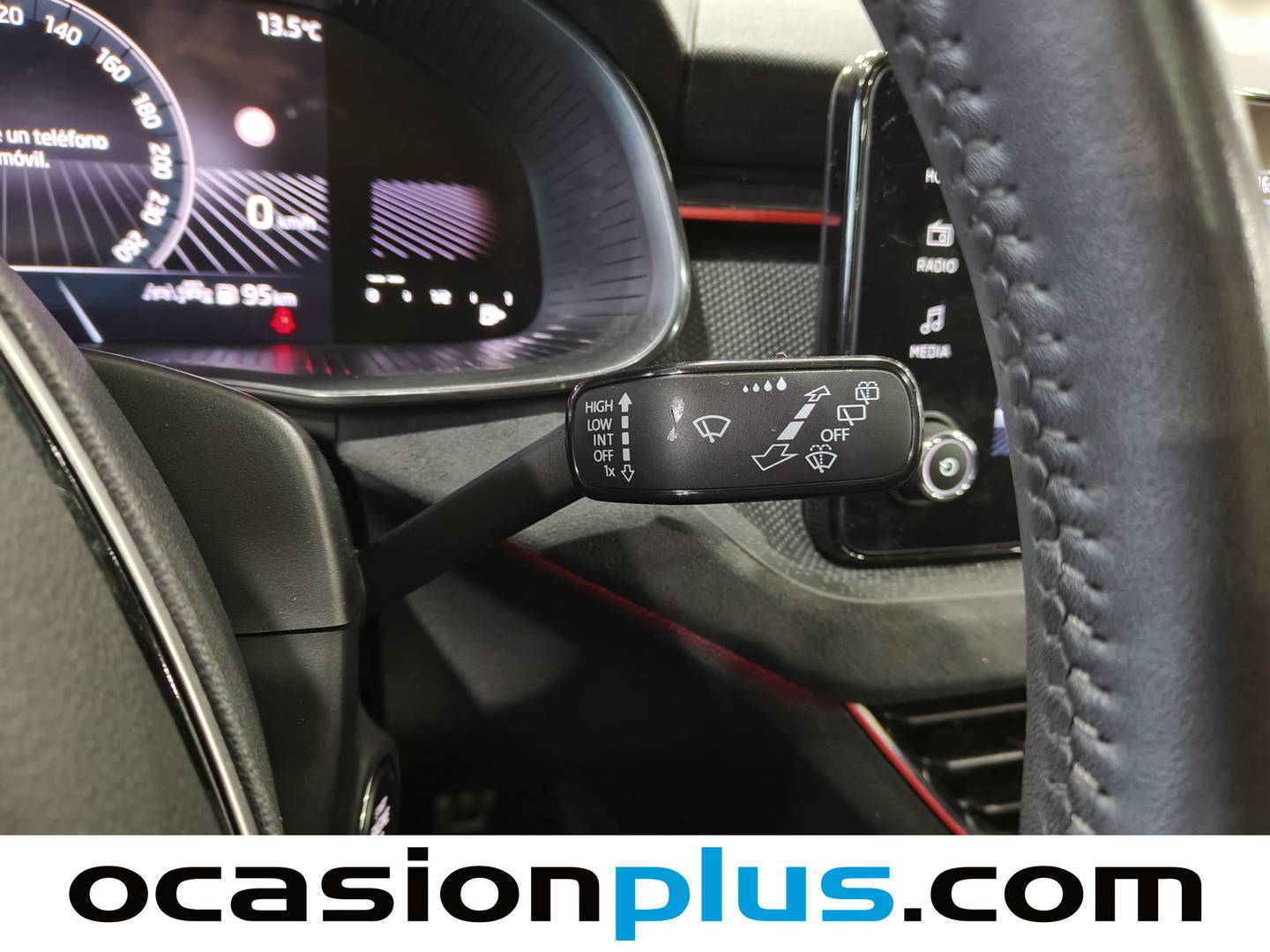 Foto Skoda Kamiq Skoda Kamiq 1.0 TSI Design DSG (115 CV)