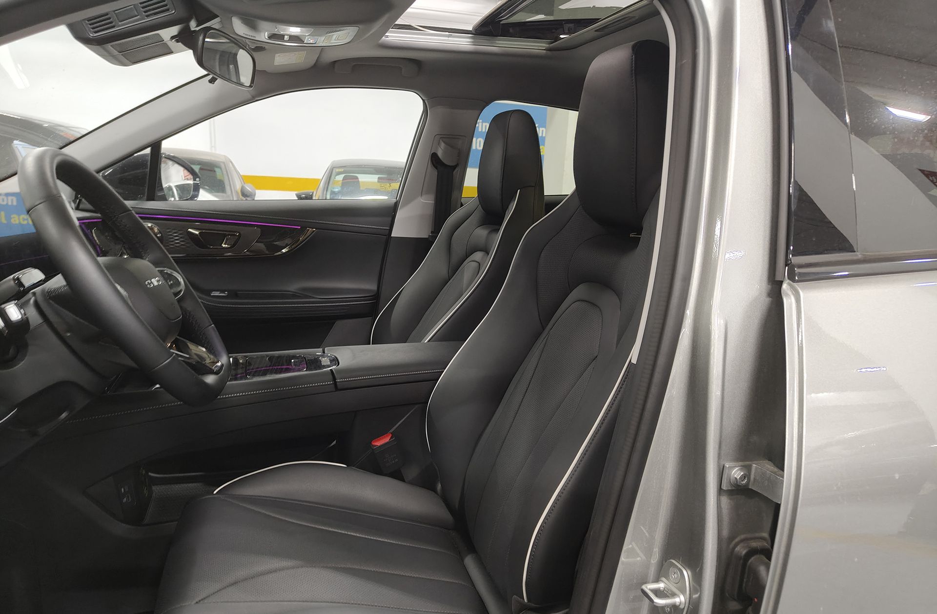 Omoda 5 1.6 T-GDi Premium - foto 12