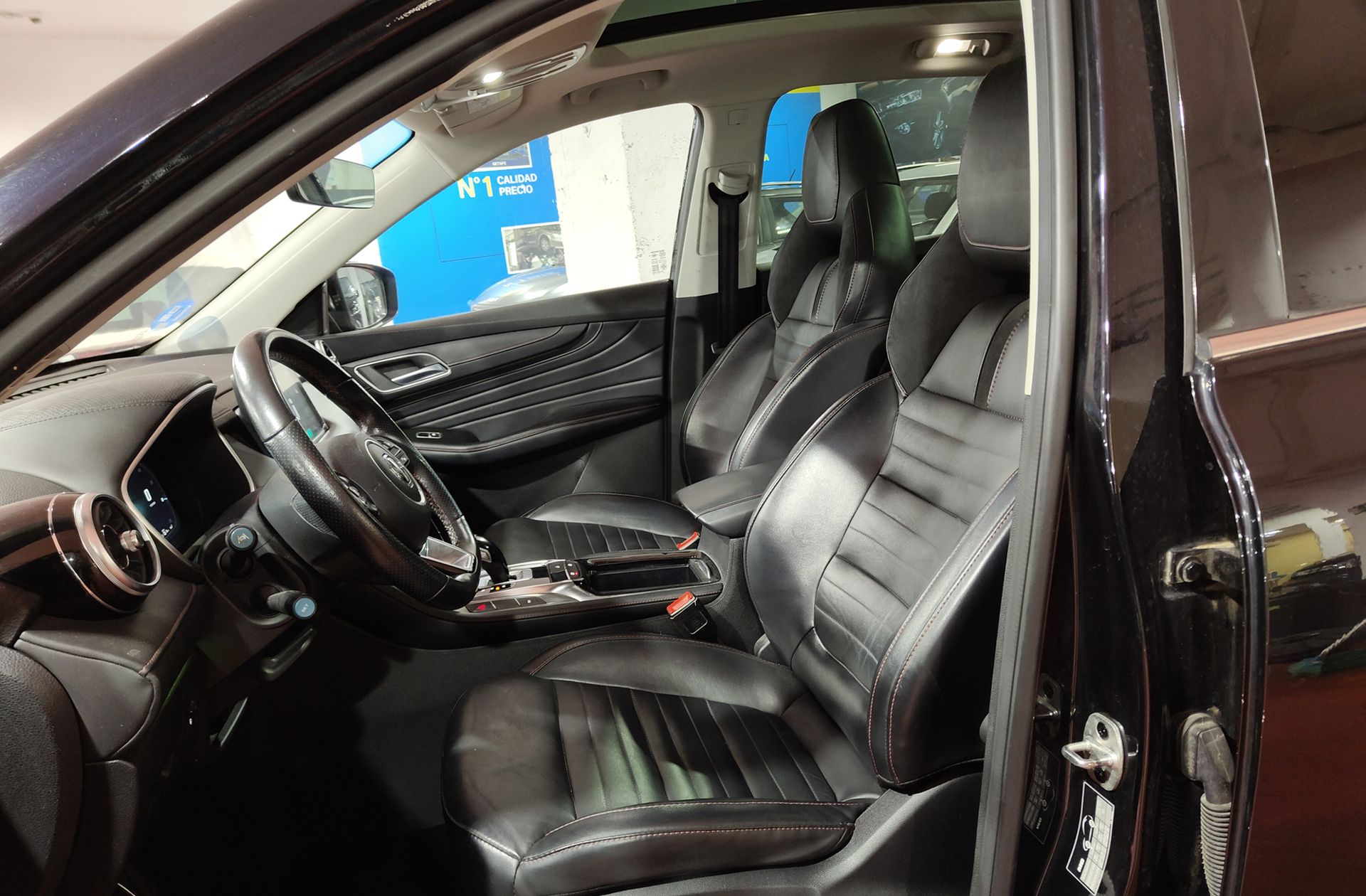 MG EHS 1.5 T-GDi PHEV Luxury - foto 15