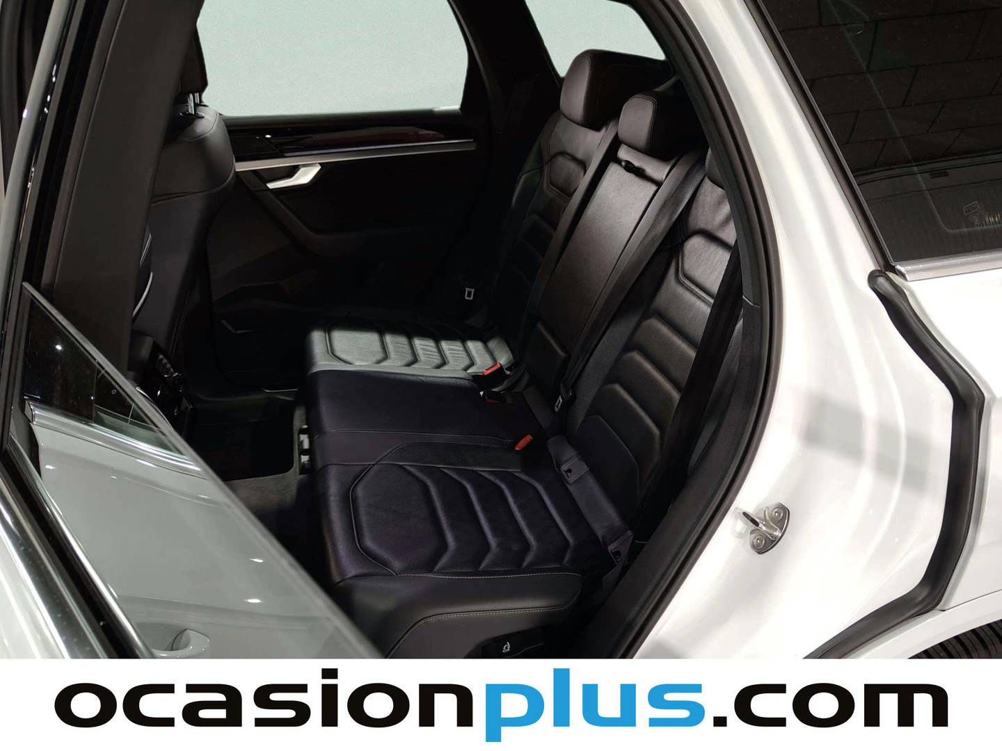 Foto asientos traseros Volkswagen Touareg Volkswagen Touareg R-Line 3.0 TDI 4Motion (231 CV) Tiptronic