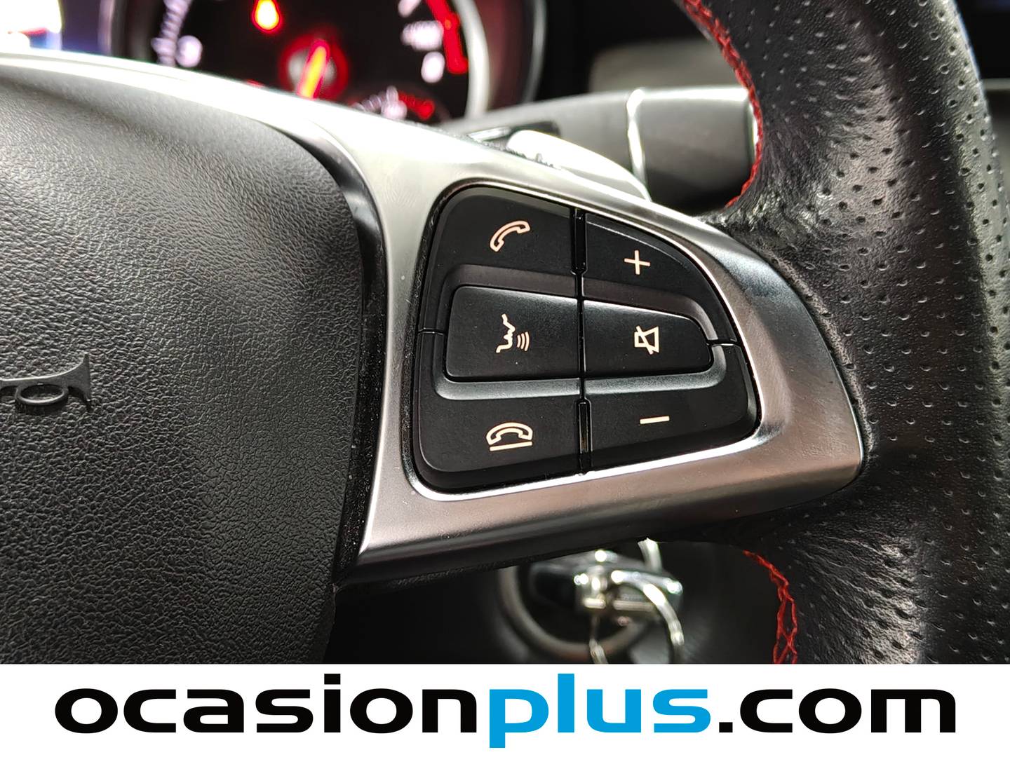 Mercedes GLA Mercedes-Benz GLA GLA 200 (156 CV) gasolina