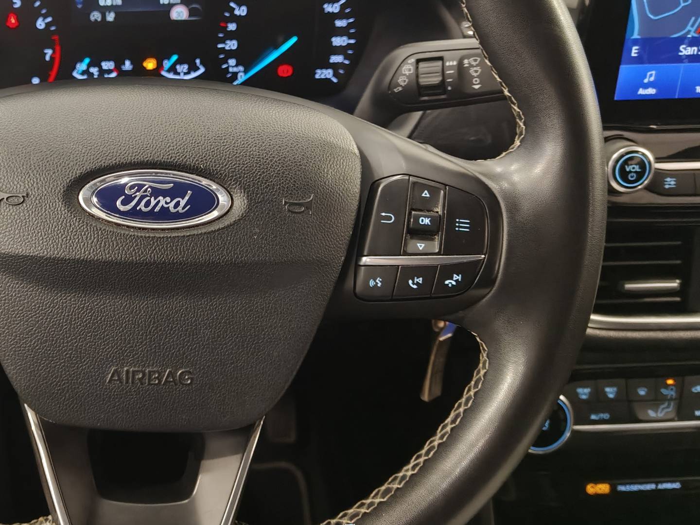 Foto Ford Puma Ford Puma 1.0 EcoBoost Titanium (125 CV)