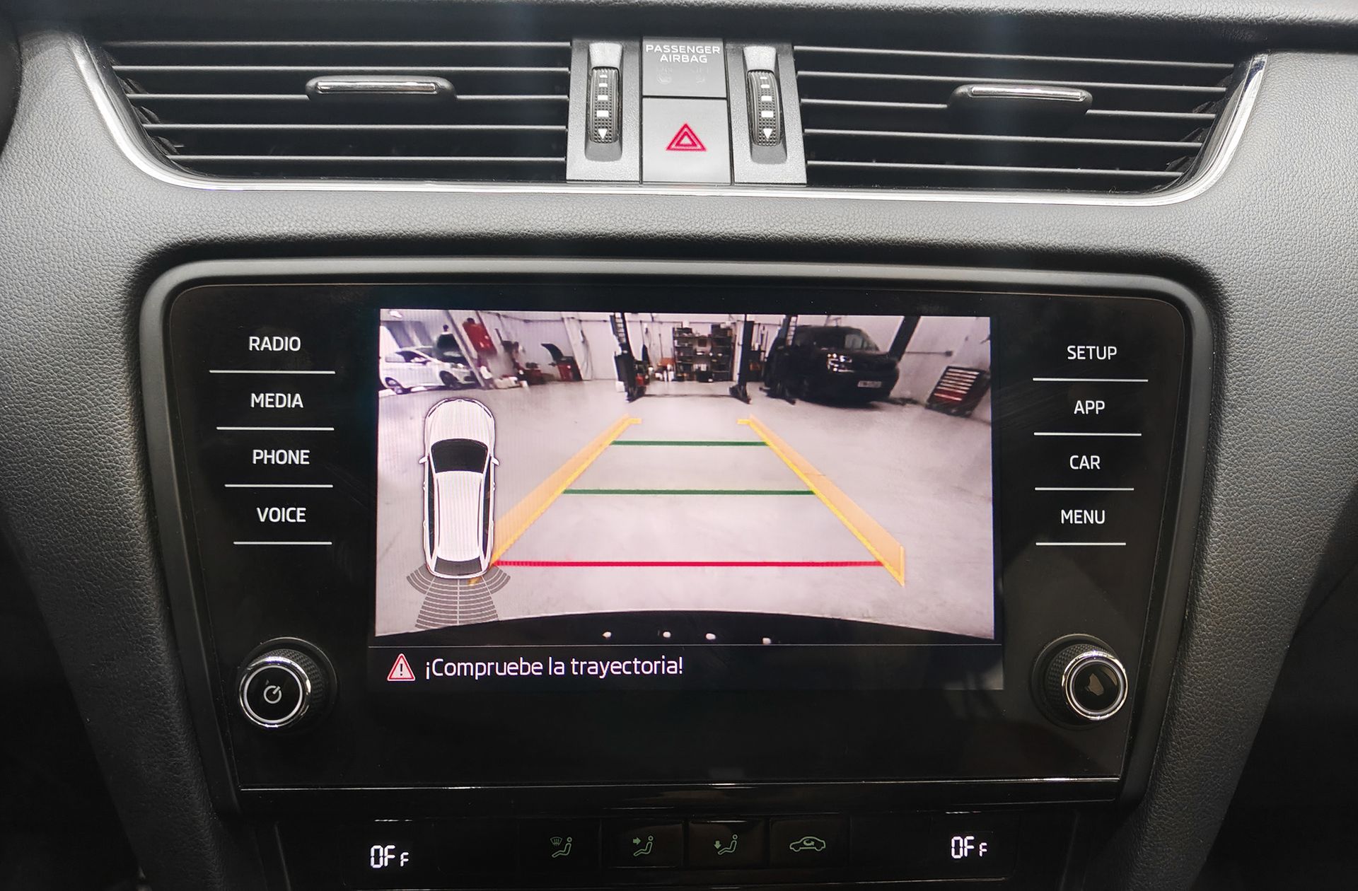 Škoda Octavia Combi Combi 1.5 TSI Ambition DSG - foto 7