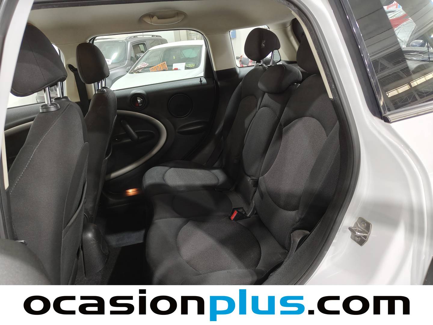 Foto asientos traseros Mini Countryman Mini MINI Countryman One D (90 CV)