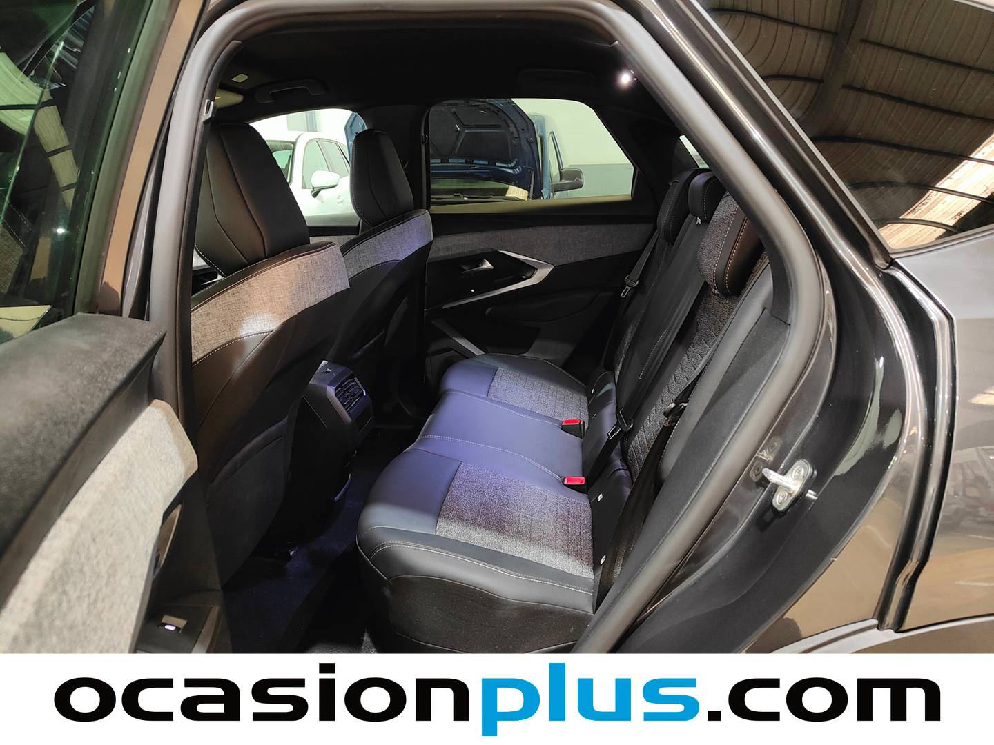 Foto asientos traseros Peugeot 3008 Hybrid Peugeot 3008 Hybrid 145 Allure eDCS6 (145 CV)