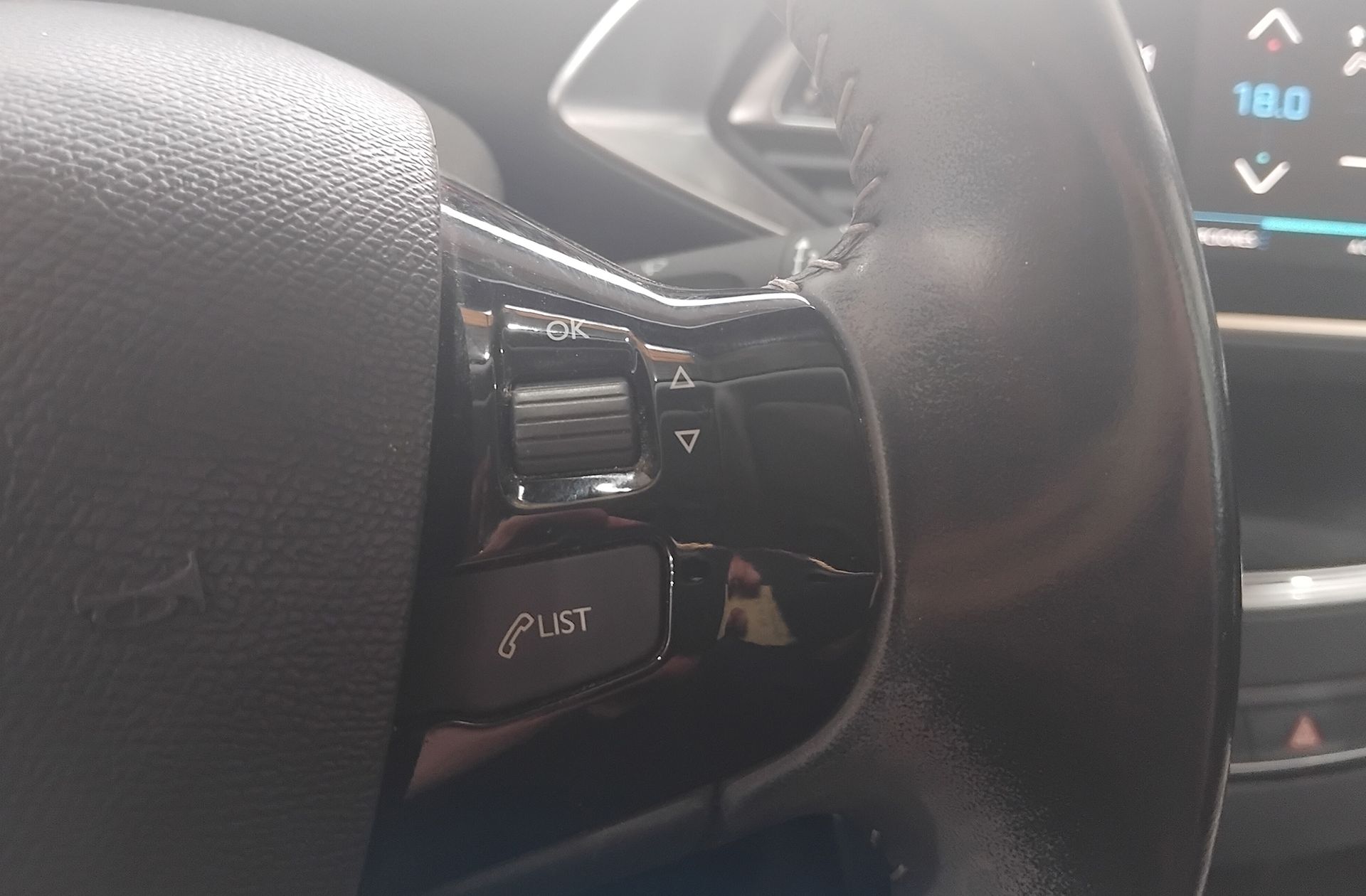 Peugeot 308 PureTech 110 Style - foto 32