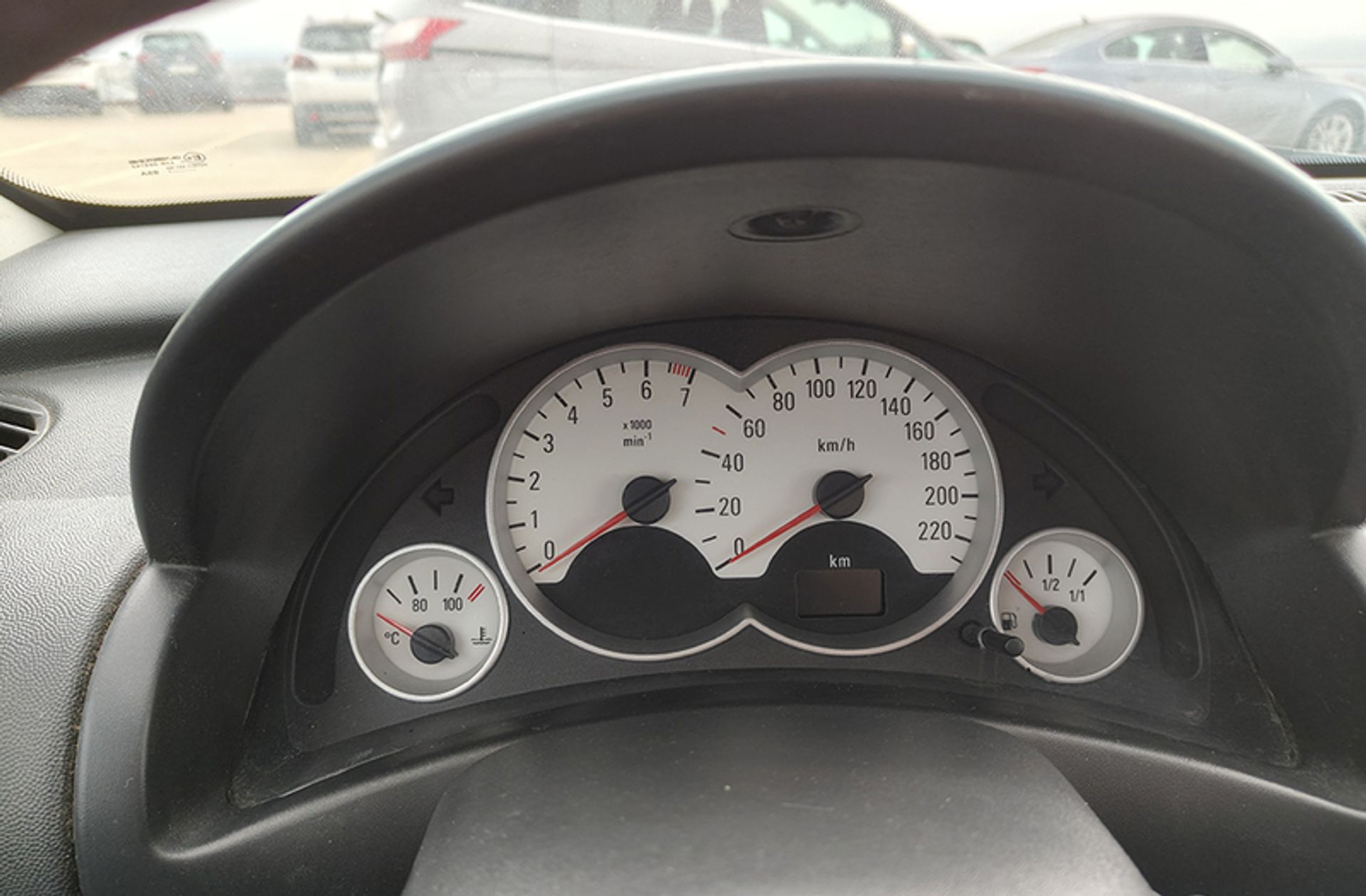Opel Corsa 1.2 16v Silverline Base - foto 15