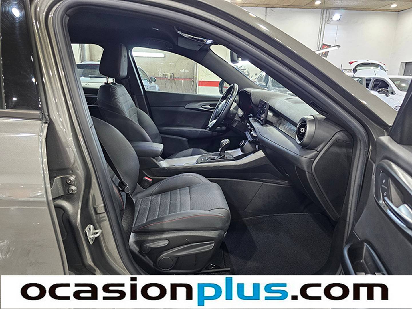 Foto Alfa Romeo Tonale Alfa Romeo Tonale 1.5 MHEV Sprint FWD (130 CV)