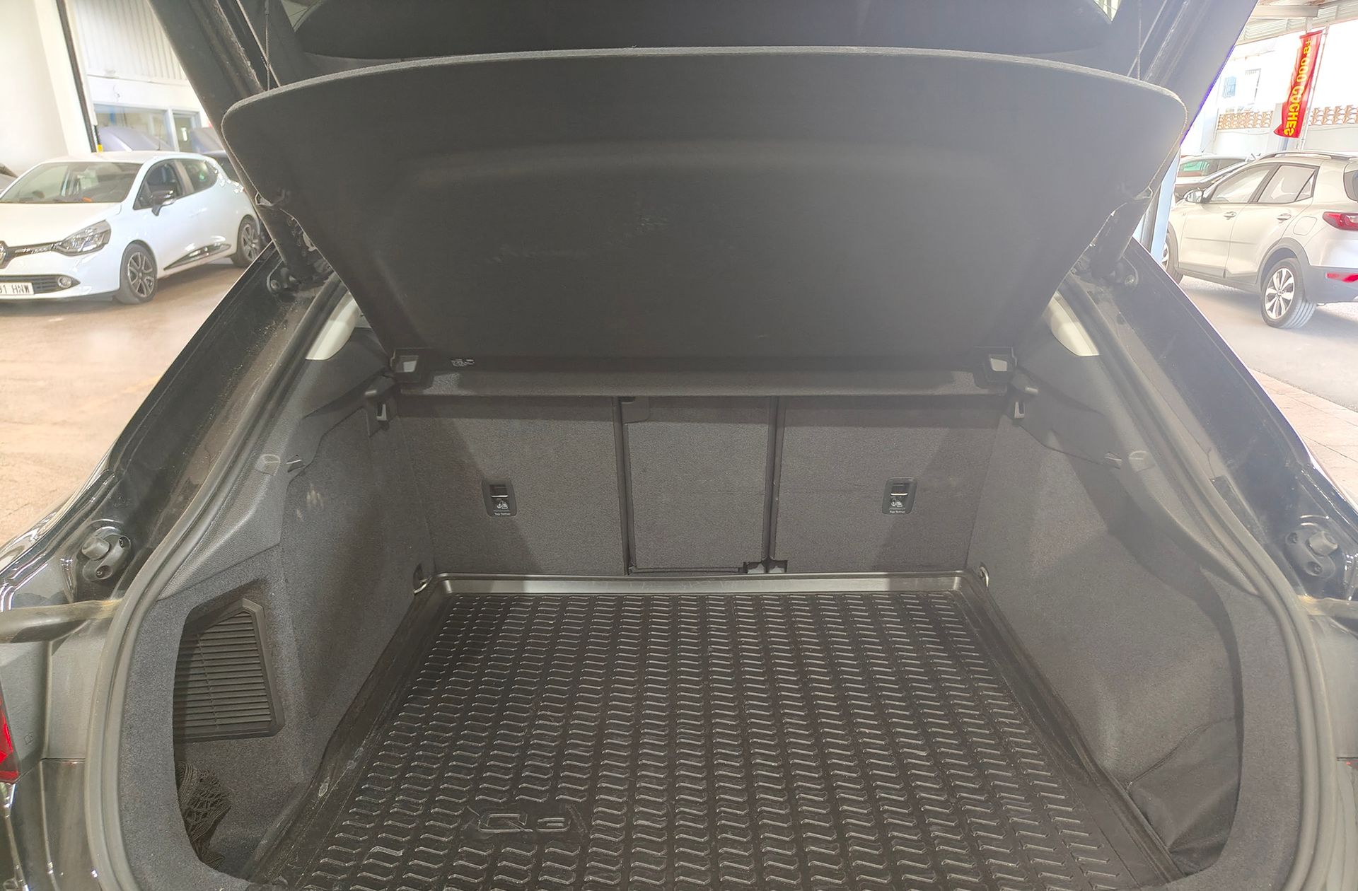 Audi Q3 TFSIe Advanced 45 TFSI e S tronic - foto 17