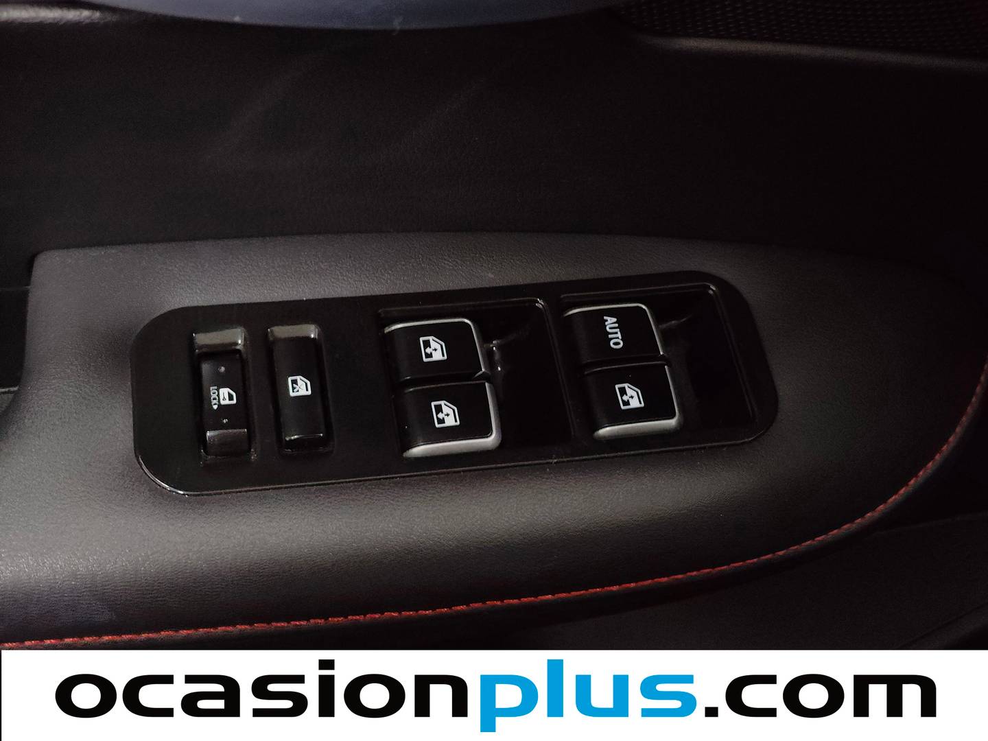 Foto SWM G01 SWM G01 1.5T Luxury (131 CV)