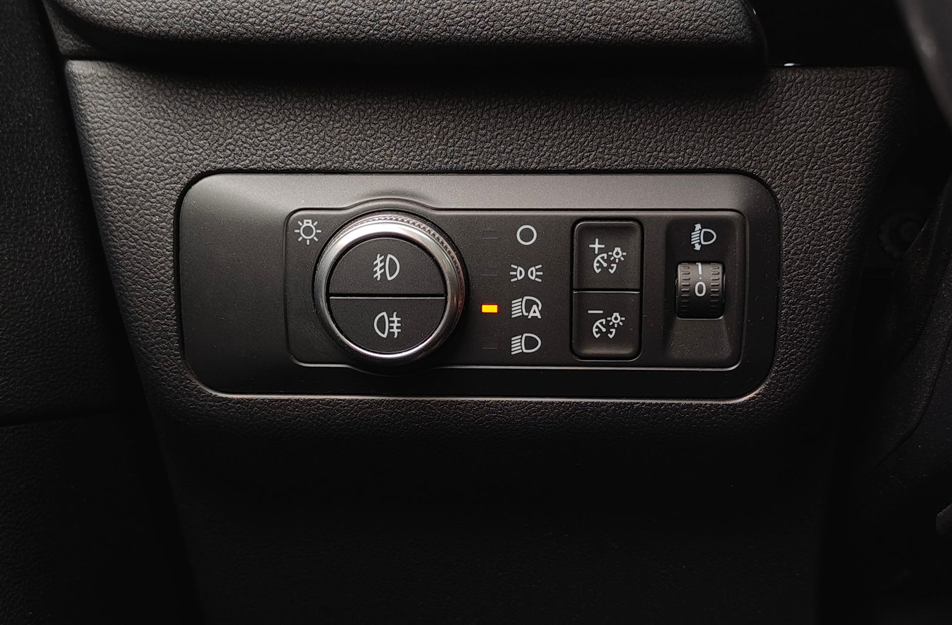 Ford Kuga 1.5 EcoBlue Titanium - foto 25