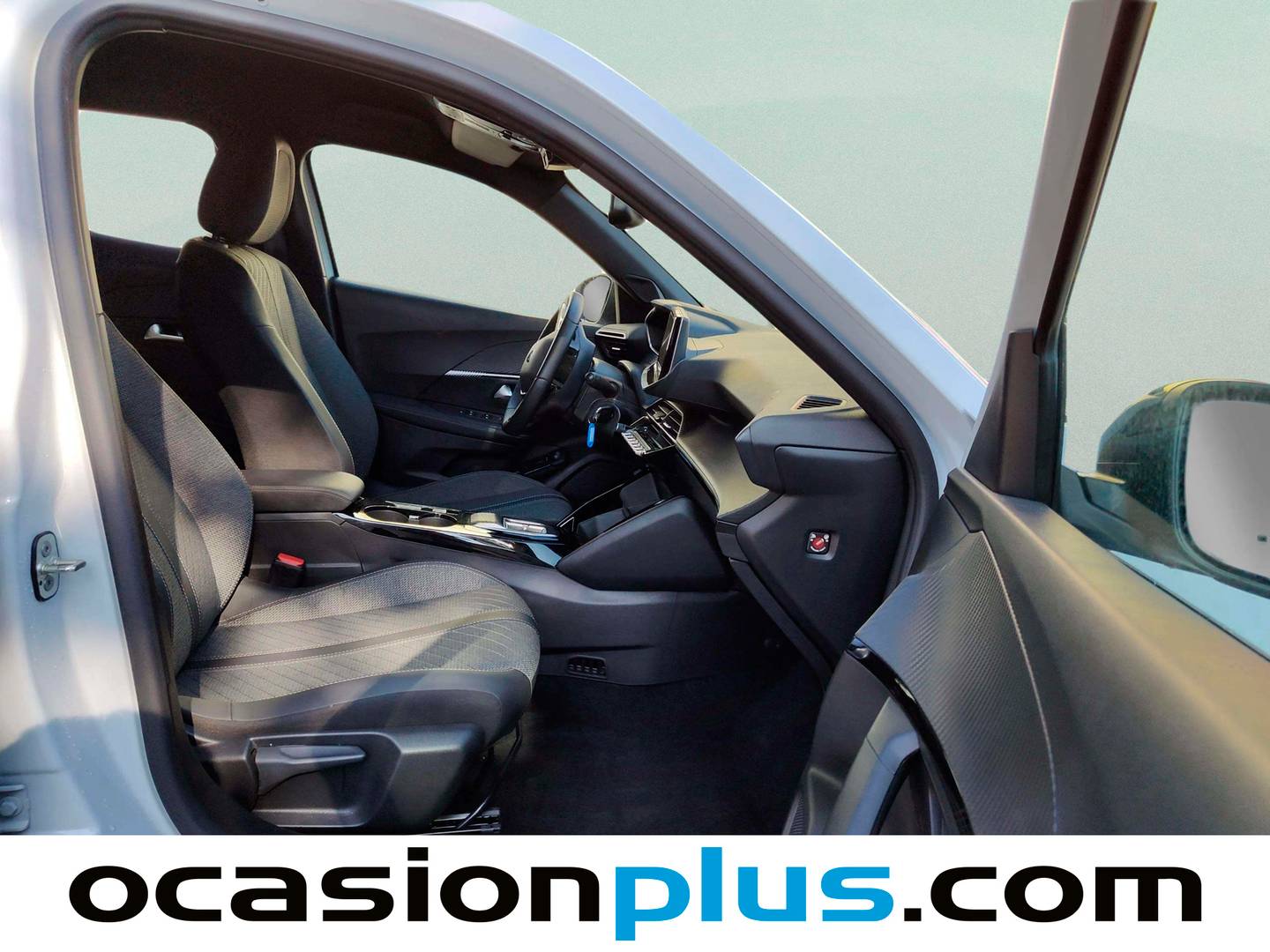 Peugeot 2008 Peugeot 2008 Allure Hybrid eDCS6 (145 CV) km 0