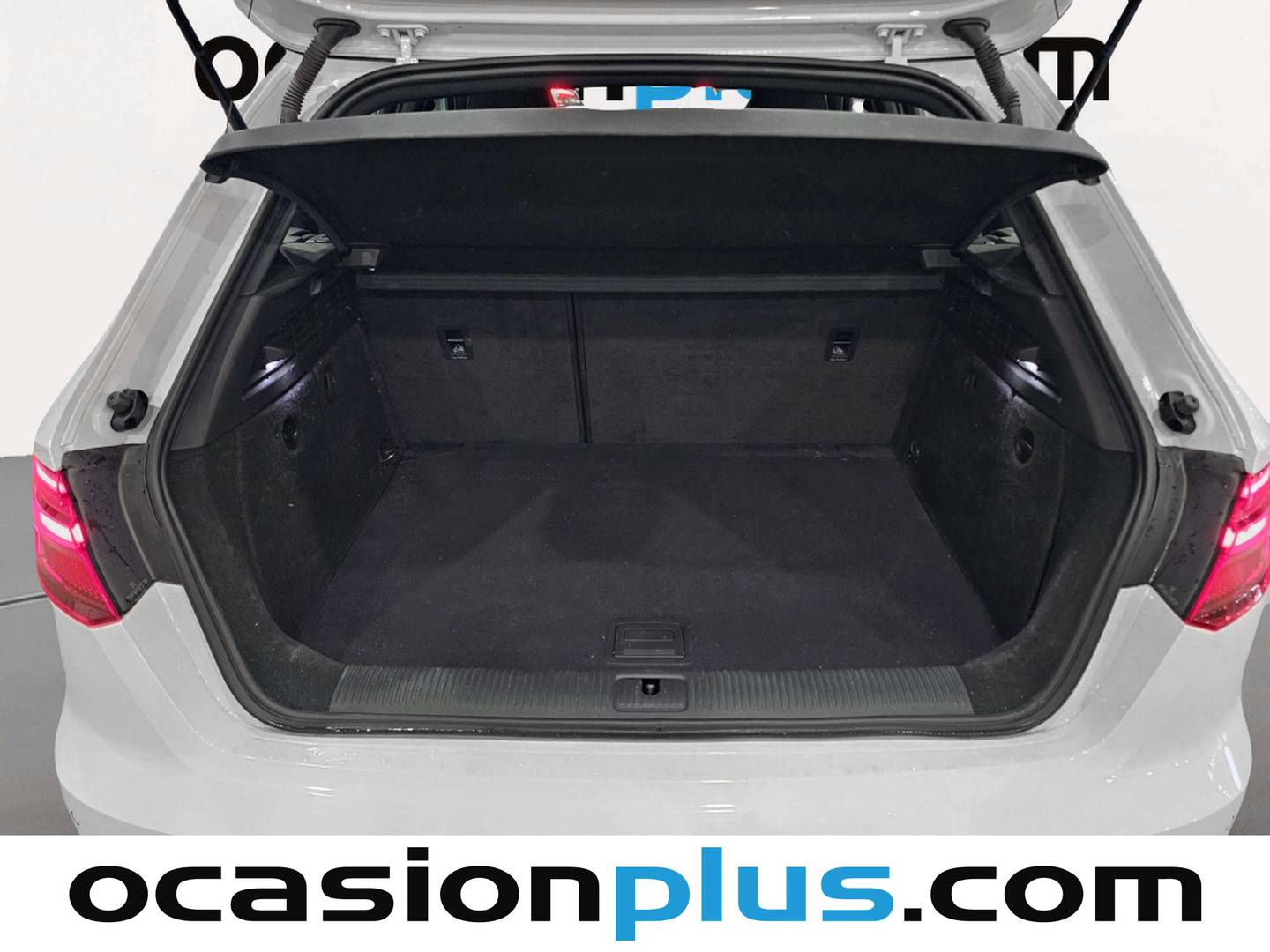Fotos maletero Audi A3 Audi A3 Sportback S line 40 e-tron (204 CV) S tronic