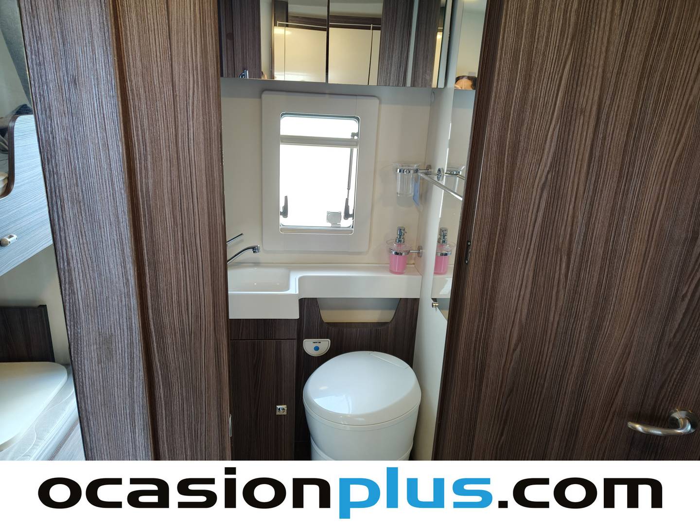 Benimar Sport 323 Benimar Sport 323 Design (150 CV) 7 Plazas 2019