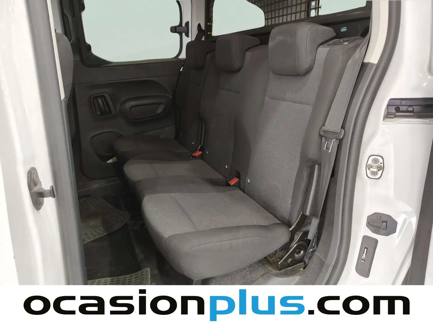 Foto Peugeot Rifter Peugeot Rifter Active Pack Business Standard BlueHDi (100 CV)