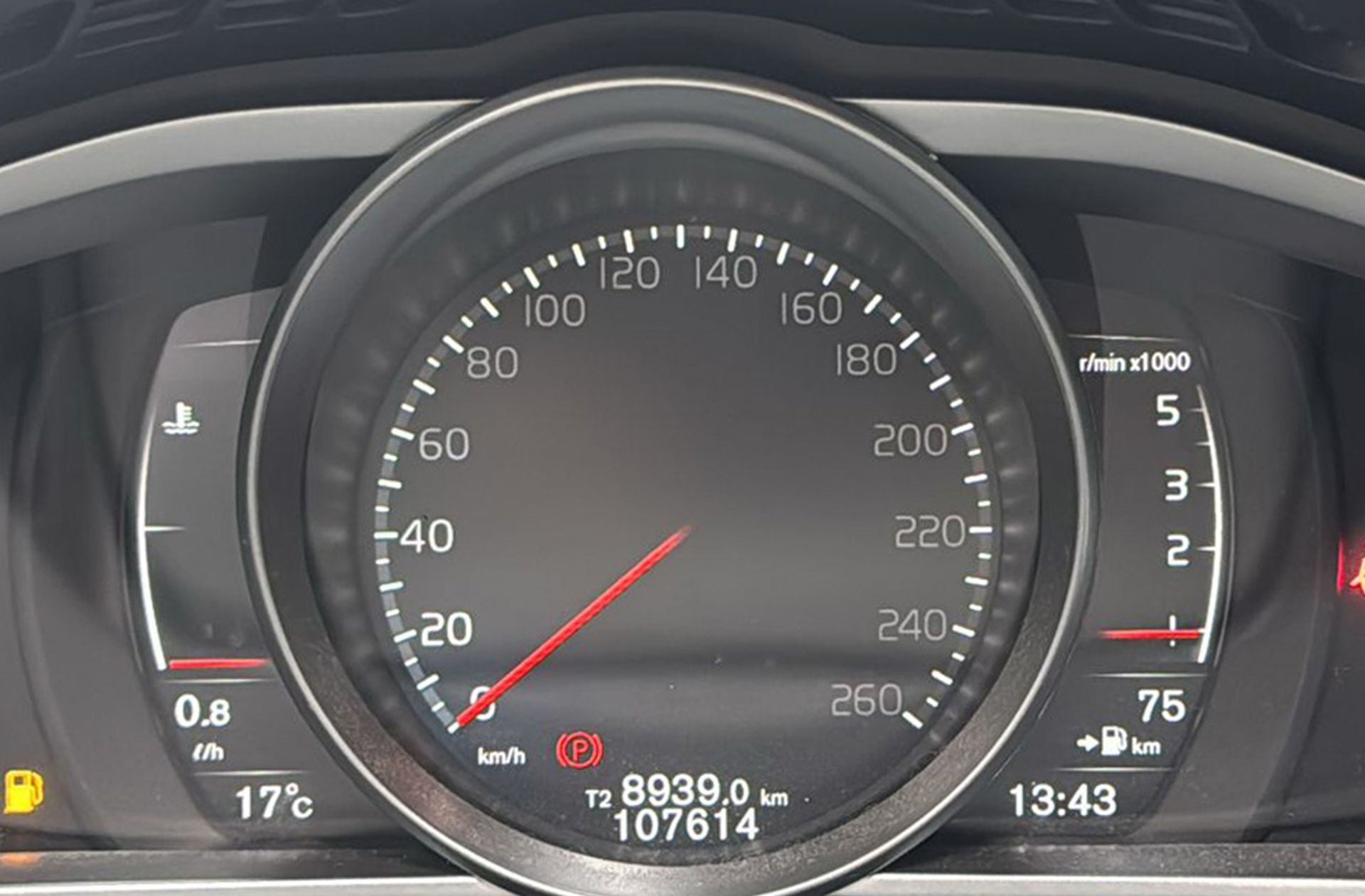 Volvo V40 D2 Momentum - foto 20