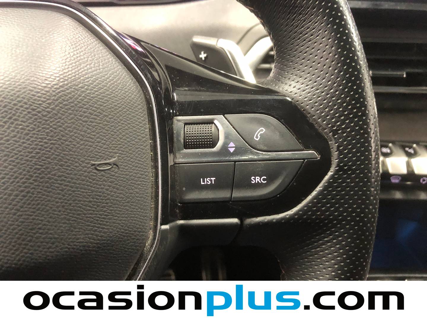 Foto Peugeot 3008 Peugeot 3008 PureTech 130 S&S GT EAT8 (130 CV)