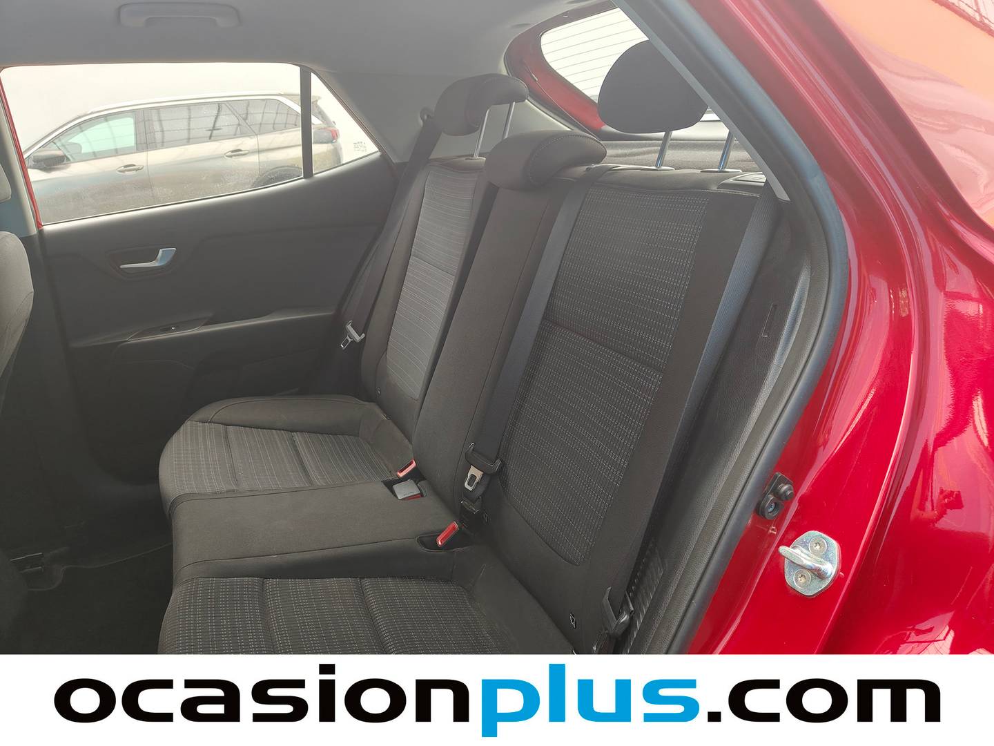 Foto asientos traseros KIA Stonic KIA Stonic 1.0 T-GDi MHEV Drive iMT (100 CV)