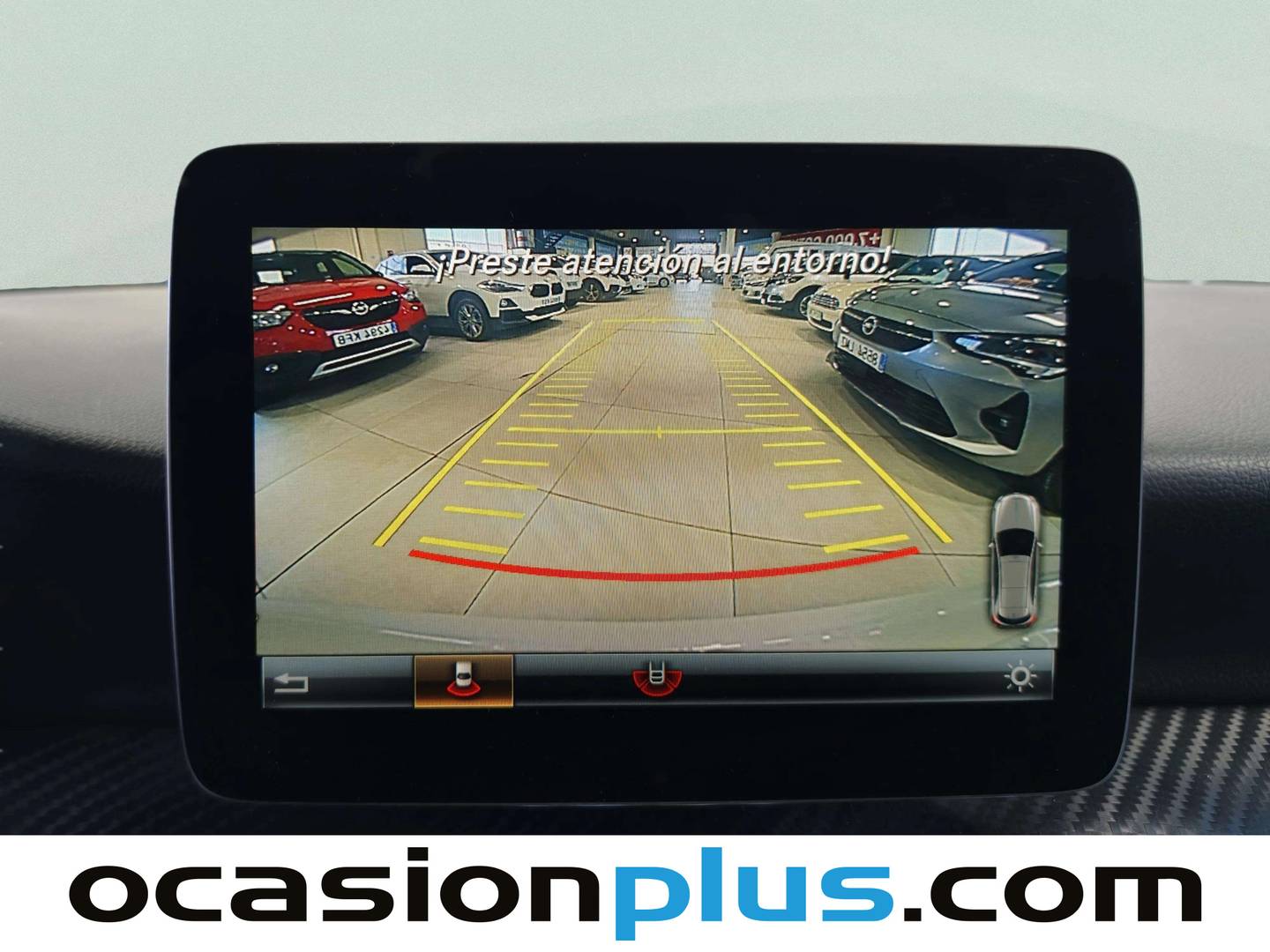 Equipamiento del Mercedes Clase A Mercedes Clase A 200 d AMG Line (136 CV)