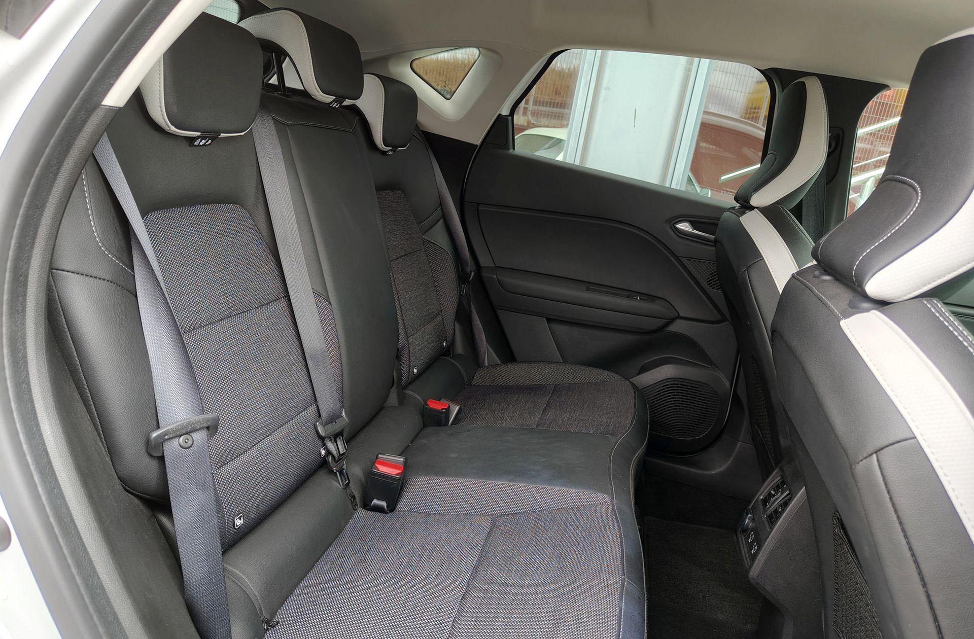 Mitsubishi ASX 160 PHEV Kaiteki - foto 19
