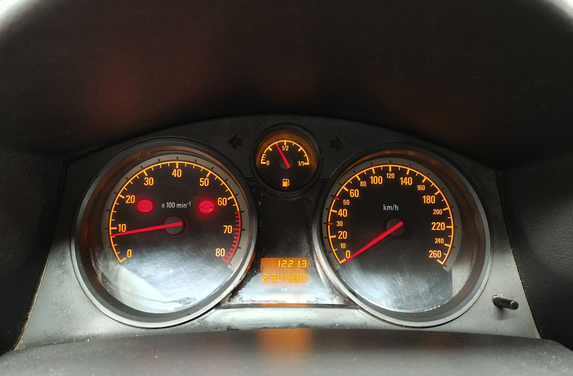 Opel Astra 1.4 Essentia - foto 18
