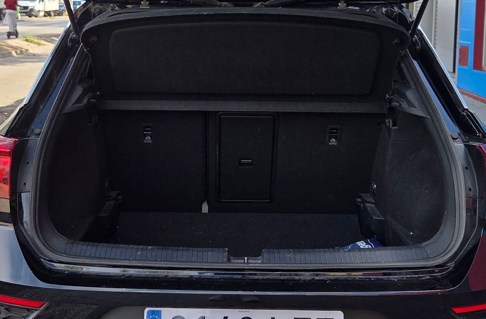 Volkswagen T-Roc Sport 1.5 TSI - foto 18